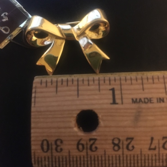 Accents by Hallmark Gold Bow Brooch,NWT - Picture 8 of 8